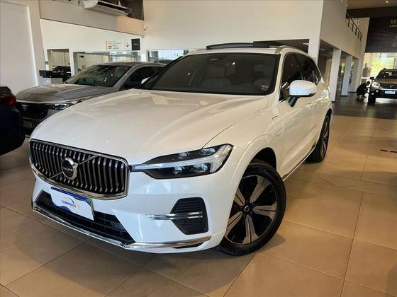 VOLVO XC60 2.0 T8 RECHARGE PLUS AWD GEARTRONIC VOLVO XC60 2.0 T8 RECHARGE PLUS AWD GEARTRONIC